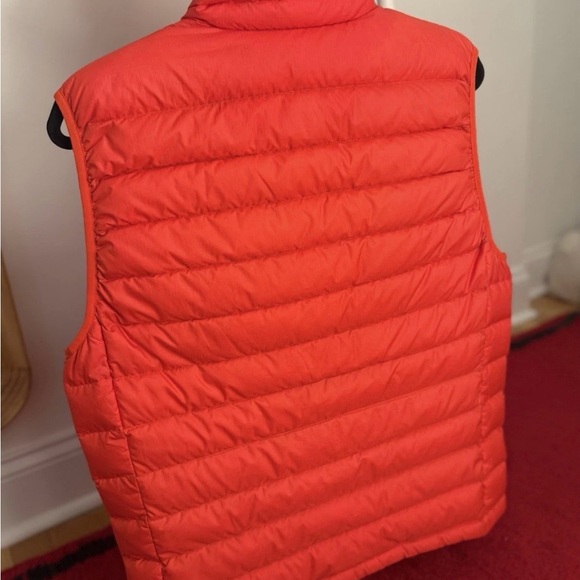Patagonia Men's Vibrant Orange Quilted Vest - Picture 2 of 5